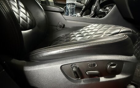 Volkswagen Touareg III, 2016 год, 3 400 000 рублей, 17 фотография