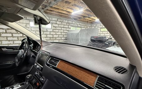 Volkswagen Touareg III, 2016 год, 3 400 000 рублей, 18 фотография