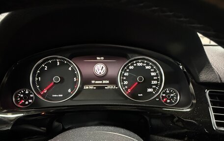 Volkswagen Touareg III, 2016 год, 3 400 000 рублей, 39 фотография