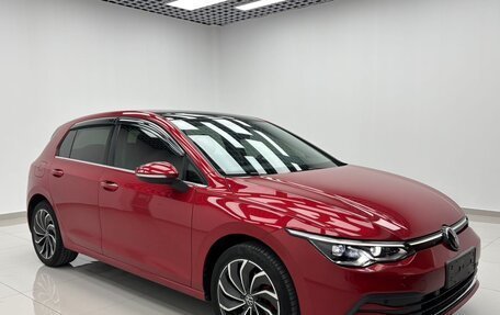 Volkswagen Golf VIII, 2023 год, 2 150 000 рублей, 3 фотография
