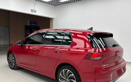 Volkswagen Golf VIII, 2023 год, 2 150 000 рублей, 6 фотография
