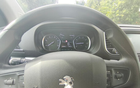 Peugeot Traveller I, 2020 год, 2 250 000 рублей, 16 фотография
