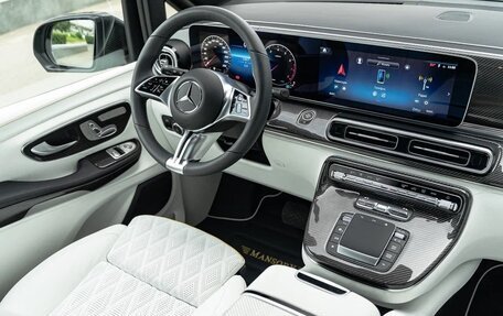 Mercedes-Benz V-Класс, 2024 год, 51 990 000 рублей, 18 фотография