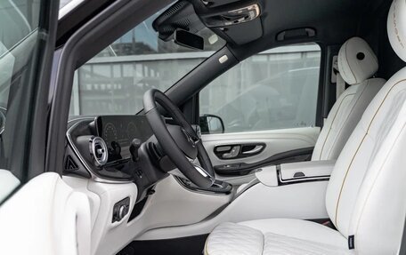 Mercedes-Benz V-Класс, 2024 год, 51 990 000 рублей, 13 фотография