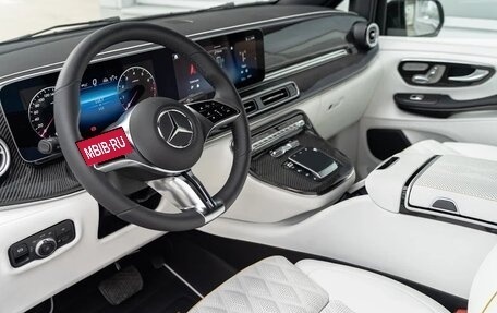 Mercedes-Benz V-Класс, 2024 год, 51 990 000 рублей, 15 фотография