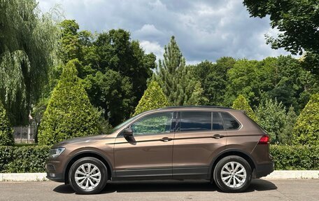 Volkswagen Tiguan II, 2018 год, 1 890 000 рублей, 8 фотография