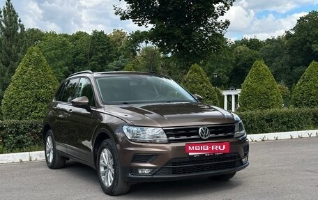 Volkswagen Tiguan II, 2018 год, 1 890 000 рублей, 4 фотография