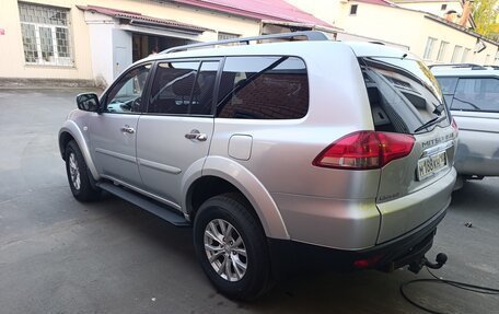 Mitsubishi Pajero Sport II рестайлинг, 2014 год, 1 550 000 рублей, 7 фотография