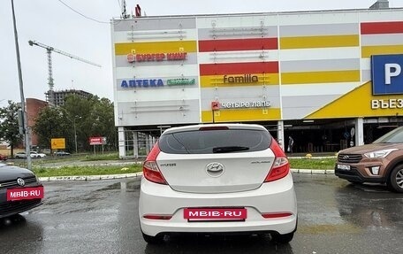 Hyundai Solaris II рестайлинг, 2014 год, 800 000 рублей, 3 фотография