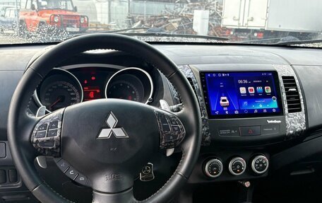 Mitsubishi Outlander III рестайлинг 3, 2007 год, 830 000 рублей, 5 фотография