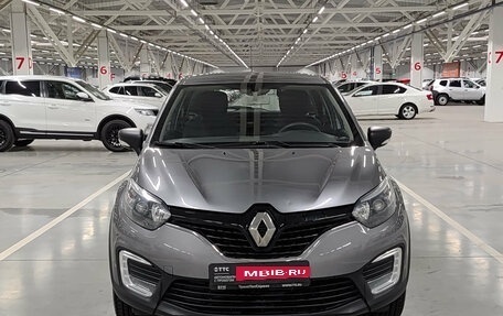 Renault Kaptur I рестайлинг, 2019 год, 1 345 000 рублей, 2 фотография
