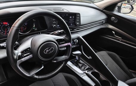 Hyundai Elantra, 2021 год, 2 099 000 рублей, 5 фотография