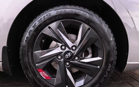 Hyundai Elantra, 2021 год, 2 099 000 рублей, 20 фотография