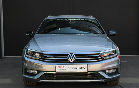 Volkswagen Passat B8 рестайлинг, 2016 год, 2 750 000 рублей, 3 фотография