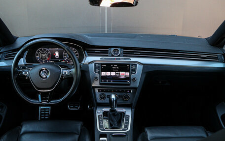 Volkswagen Passat B8 рестайлинг, 2016 год, 2 750 000 рублей, 11 фотография