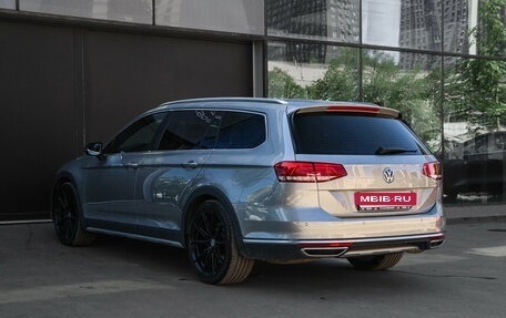 Volkswagen Passat B8 рестайлинг, 2016 год, 2 750 000 рублей, 7 фотография
