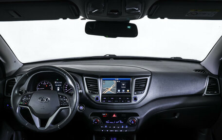 Hyundai Tucson III, 2018 год, 2 035 000 рублей, 15 фотография
