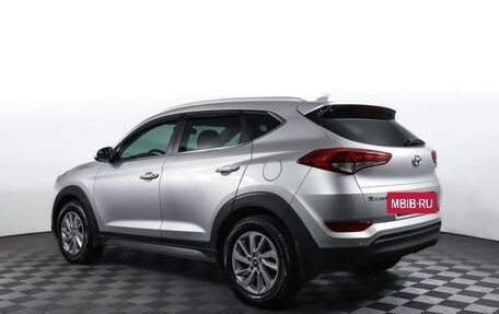 Hyundai Tucson III, 2018 год, 2 035 000 рублей, 8 фотография