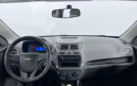 Chevrolet Cobalt II, 2013 год, 527 000 рублей, 11 фотография