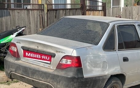 Daewoo Nexia I рестайлинг, 2010 год, 90 000 рублей, 3 фотография