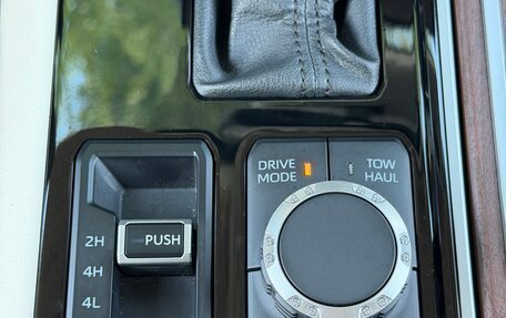Toyota Sequoia, 2024 год, 11 200 000 рублей, 34 фотография