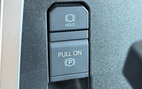Toyota Sequoia, 2024 год, 11 200 000 рублей, 37 фотография