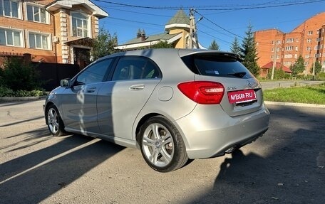 Mercedes-Benz A-Класс, 2015 год, 1 350 000 рублей, 6 фотография