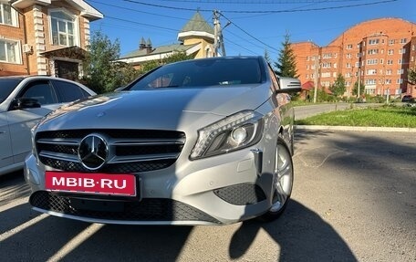 Mercedes-Benz A-Класс, 2015 год, 1 350 000 рублей, 16 фотография
