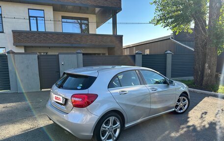 Mercedes-Benz A-Класс, 2015 год, 1 350 000 рублей, 20 фотография
