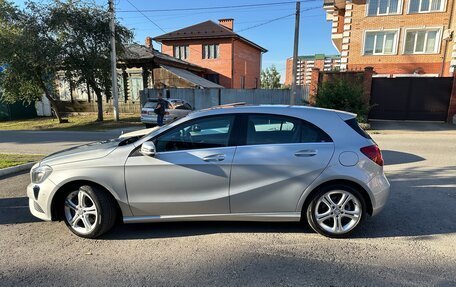 Mercedes-Benz A-Класс, 2015 год, 1 350 000 рублей, 23 фотография