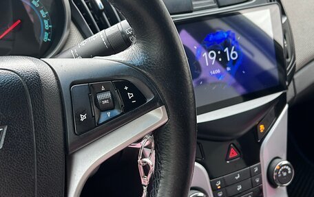 Chevrolet Cruze II, 2013 год, 890 000 рублей, 10 фотография
