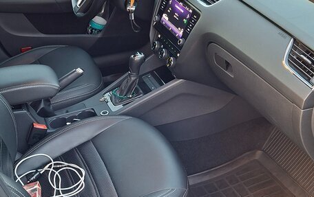 Skoda Octavia, 2017 год, 1 750 000 рублей, 13 фотография