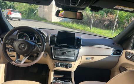 Mercedes-Benz GLS, 2017 год, 5 900 000 рублей, 28 фотография