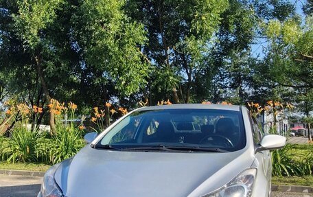 Hyundai Elantra V, 2012 год, 980 000 рублей, 5 фотография