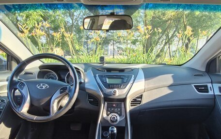 Hyundai Elantra V, 2012 год, 980 000 рублей, 9 фотография