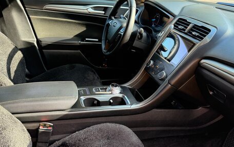 Ford Fusion (North America) II, 2016 год, 1 399 000 рублей, 10 фотография
