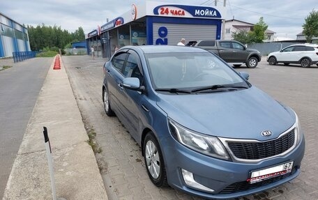 KIA Rio III рестайлинг, 2013 год, 830 000 рублей, 4 фотография