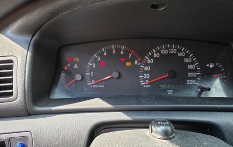 Toyota Corolla, 2003 год, 490 000 рублей, 7 фотография