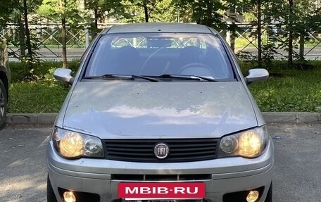 Fiat Albea I рестайлинг, 2011 год, 275 000 рублей, 2 фотография