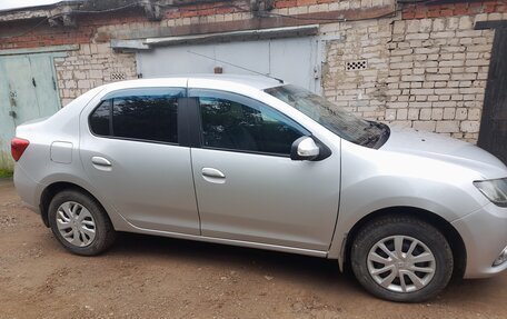 Renault Logan II, 2016 год, 750 000 рублей, 8 фотография