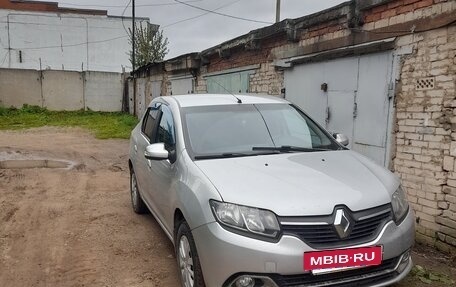 Renault Logan II, 2016 год, 750 000 рублей, 10 фотография
