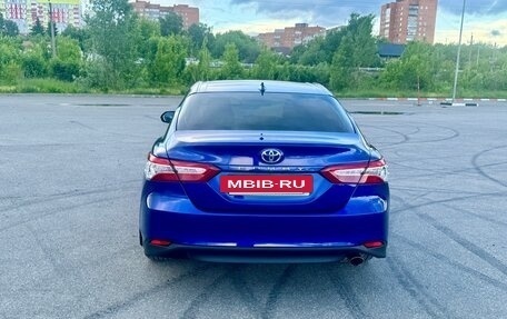Toyota Camry, 2021 год, 3 170 000 рублей, 3 фотография
