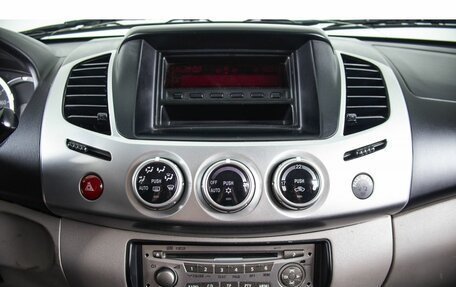 Mitsubishi L200 IV рестайлинг, 2012 год, 1 649 000 рублей, 15 фотография