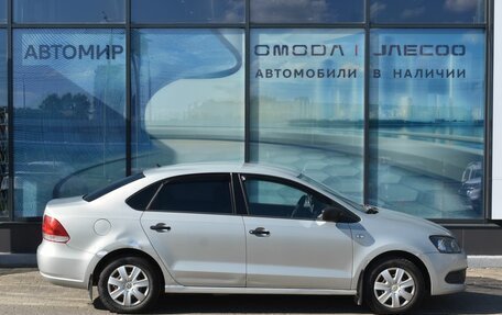Volkswagen Polo VI (EU Market), 2010 год, 555 000 рублей, 4 фотография