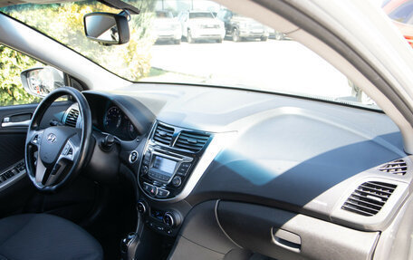 Hyundai Solaris II рестайлинг, 2014 год, 978 000 рублей, 8 фотография