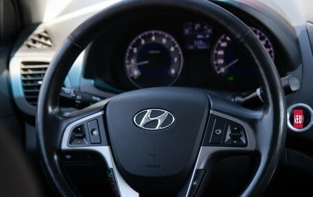 Hyundai Solaris II рестайлинг, 2014 год, 978 000 рублей, 13 фотография
