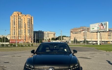 Volkswagen Touareg III, 2021 год, 5 890 000 рублей, 3 фотография
