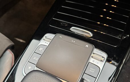 Mercedes-Benz A-Класс, 2019 год, 1 920 000 рублей, 39 фотография