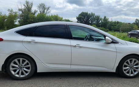 Hyundai i40 I рестайлинг, 2013 год, 1 200 000 рублей, 8 фотография