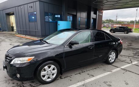 Toyota Camry, 2010 год, 1 235 000 рублей, 2 фотография